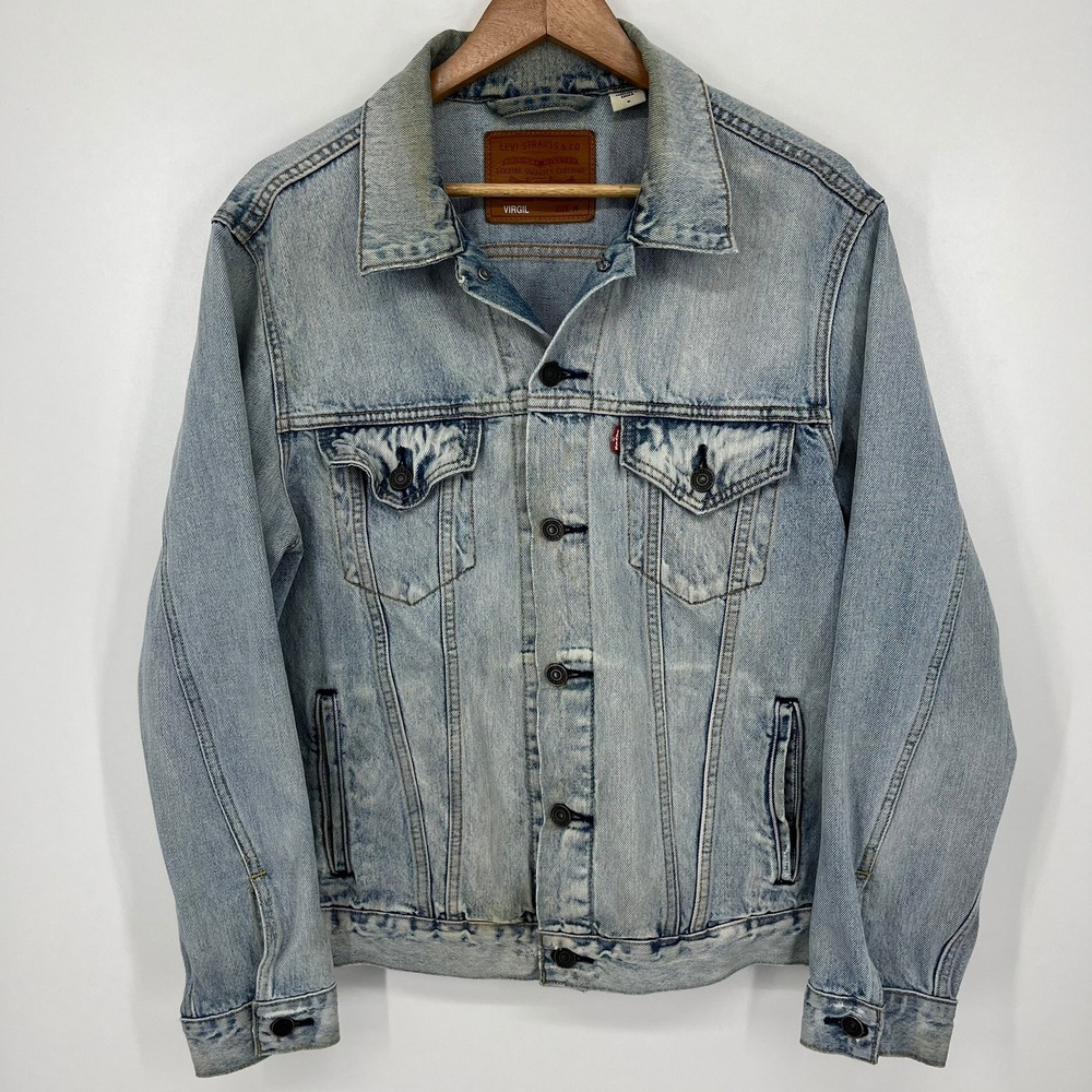 Levis Premium Virgil Trucker Denim Jacket Mens Size M Light Wash 77380-0005